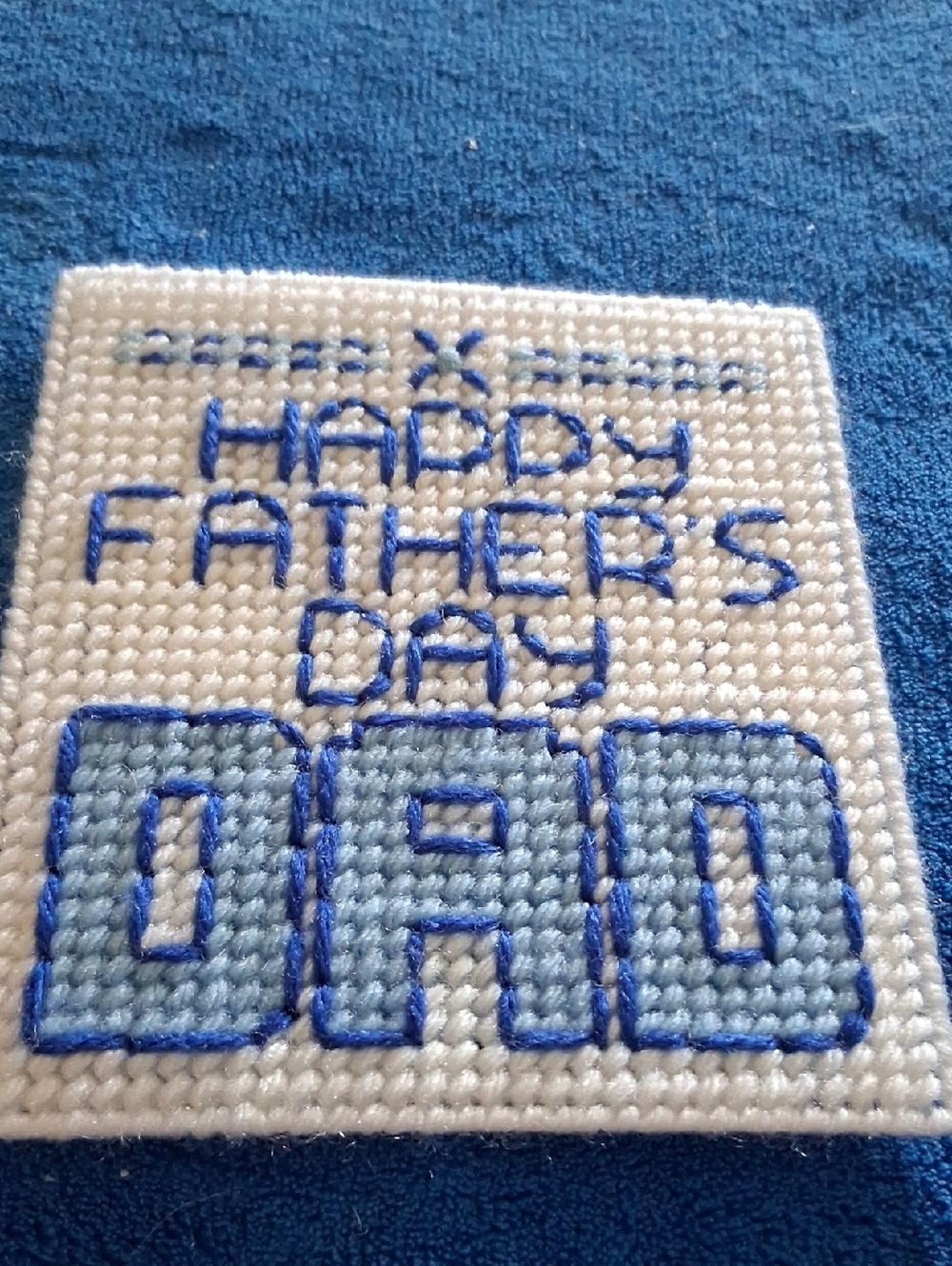 Handmade "Happy Father's Day DAD" Magnet - Blue & White